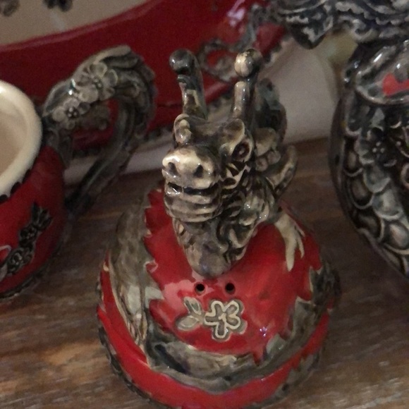 11 Piece Heather Goldminc Dragon Motif - Picture 8 of 11